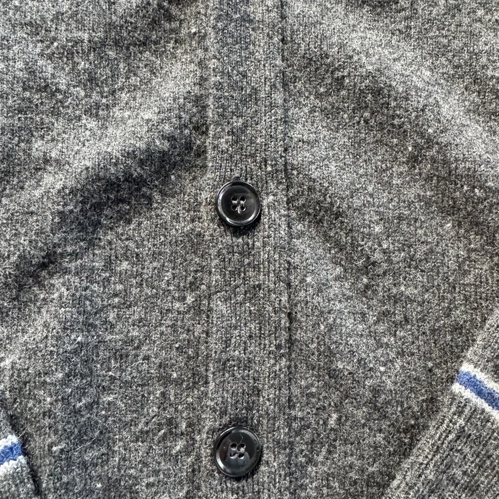 Harry Potter Wizarding World Ravenclaw Cardigan 100% Lambswool Size Small - Picture 4 of 10